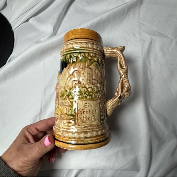 Vintage Japan made Ceramic Beer Stein‎ with Castle Design - Picture 3 of 7